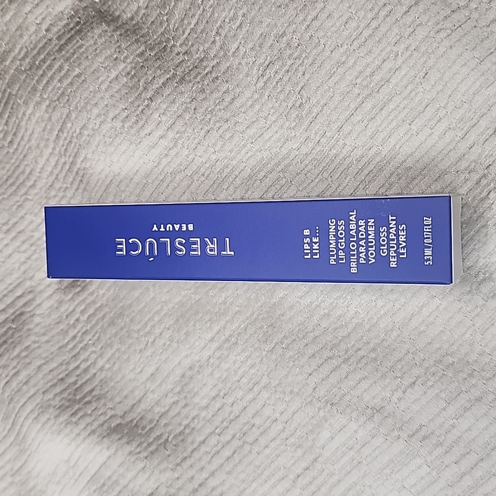 🆕️Tresluce Beauty Plumping Lip Gloss--- Dazzling